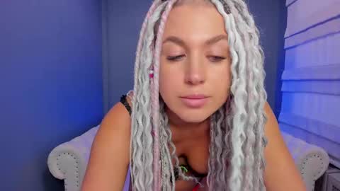 Roxy online show from March 11, 1:16 am