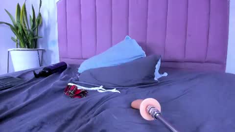 Roxy online show from July 12, 7:53 am