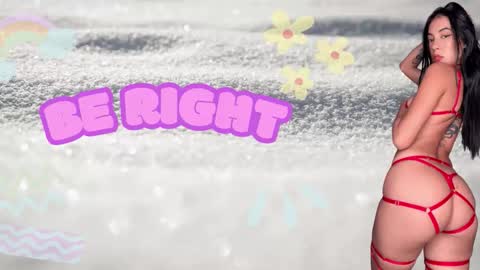 R O X Y  online show from February 4, 8:12 pm