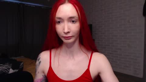 Roxy online show from May 5, 1:36 pm