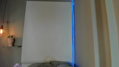 roxy_stone1 online show from July 10, 7:36 pm