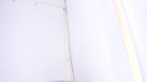 roxy_stone1 online show from January 10, 8:35 pm