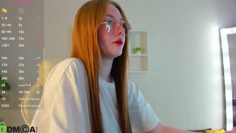 Snapshot of roxy_sunny chatting on October 19, 9:22 am Roxy GMT2 Mon 10 AM - 4 PMTue 10 AM - 4 PM Wed 10 AM - 4 PM Sat 10 AM - 4 PM Sun 10 AM - 4 PM. online show from October 19, 9:22 am