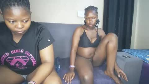 royal_charm online show from March 8, 7:34 am