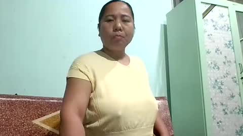 ruby_chann online show from February 5, 7:55 am