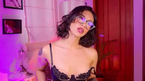 Rue online show from January 14, 6:35 pm