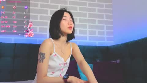 Runi online show from May 19, 1:56 am