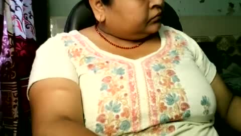 rupali616396 online show from July 2, 8:31 am