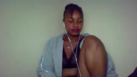Snapshot of rycie chatting on September 23, 5:00 pm Rycie online show from September 23, 5:00 pm