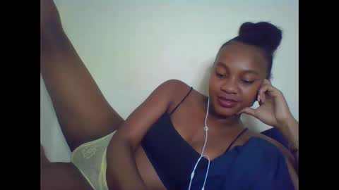 Snapshot of rycie chatting on October 3, 7:30 pm Rycie online show from October 3, 7:30 pm