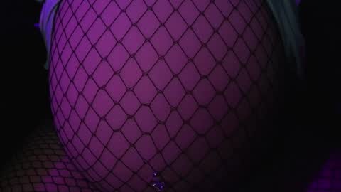 SINGLE WIDOWED MOM online show from June 5, 3:40 pm