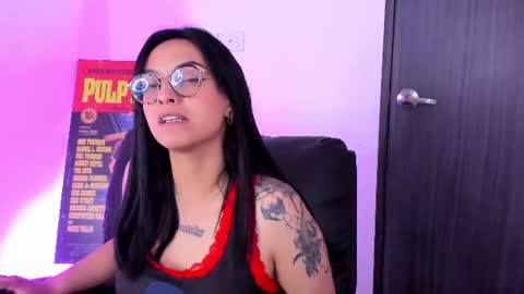 Val online show from June 30, 1:27 am