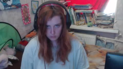 sabochka888 online show from May 4, 7:34 am