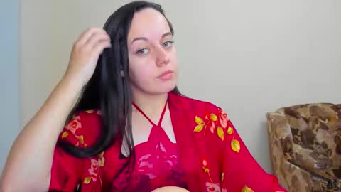 Snapshot of sabrina_tin chatting on October 1, 5:51 pm sabrina_tin online show from October 1, 5:51 pm