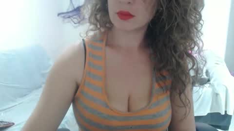 sacrletardiente online show from October 16, 11:18 pm