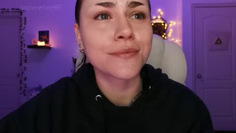 Sadie Renee  online show from March 17, 2:15 am