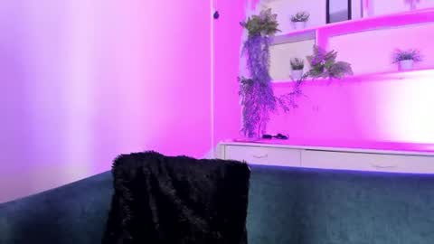 Cami online show from July 28, 11:17 am
