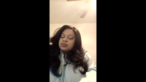 Queen Serenity online show from May 16, 2:03 am