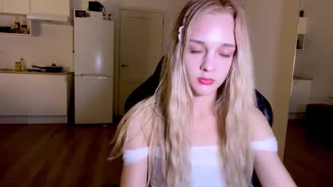 Sofia online show from September 19, 8:41 pm