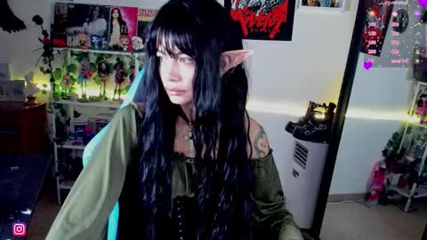    online show from October 14, 7:44 am