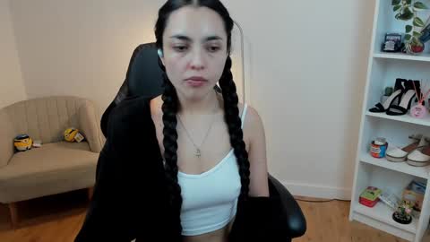 Snapshot of sakura_harper chatting on January 23, 6:17 am Sakura Harper online show from January 23, 6:17 am