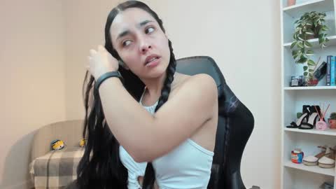 Snapshot of sakura_harper chatting on January 20, 5:59 am Sakura Harper online show from January 20, 5:59 am