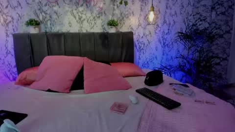 sakura_lux online show from April 21, 12:23 pm