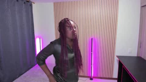 Sali G  online show from February 19, 2:12 am