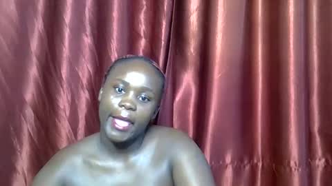 sally_bee1 online show from June 11, 3:25 am