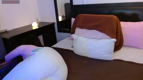 salma_tori online show from April 29, 1:31 am