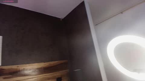 salo_rose_ online show from November 5, 12:32 pm