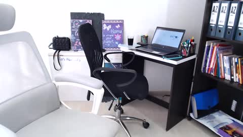 Snapshot of salome_010 chatting on October 3, 3:39 pm Salome online show from October 3, 3:39 pm
