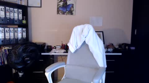 Snapshot of salome_010 chatting on February 27, 9:36 pm Salome online show from February 27, 9:36 pm
