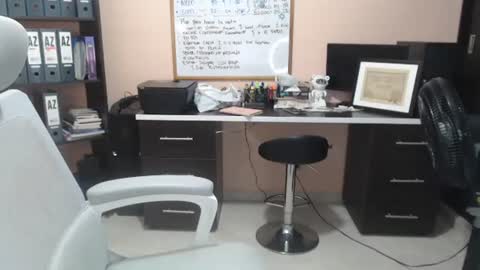 Snapshot of salome_010 chatting on December 4, 9:13 pm Salome online show from December 4, 9:13 pm