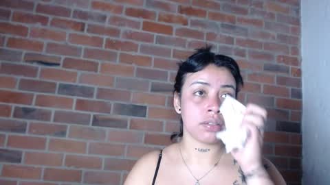   online show from January 26, 8:57 am