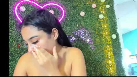 Snapshot of salome_domi chatting on December 7, 6:37 pm salome online show from December 7, 6:37 pm