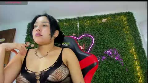 Snapshot of salome_domi chatting on January 30, 7:48 pm salome online show from January 30, 7:48 pm