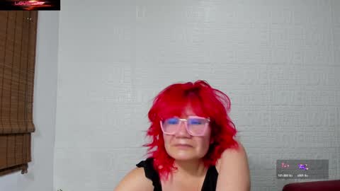 Snapshot of salomee_diazz chatting on February 4, 9:10 pm Salomee diazz online show from February 4, 9:10 pm