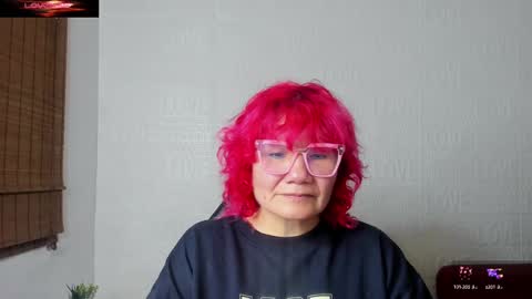 Snapshot of salomee_diazz chatting on February 12, 9:22 pm Salomee diazz online show from February 12, 9:22 pm