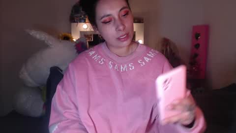 Snapshot of salomefox2 chatting on December 7, 4:31 am yenny online show from December 7, 4:31 am