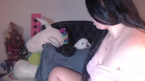 Snapshot of salomefox2 chatting on February 5, 4:06 am yenny online show from February 5, 4:06 am