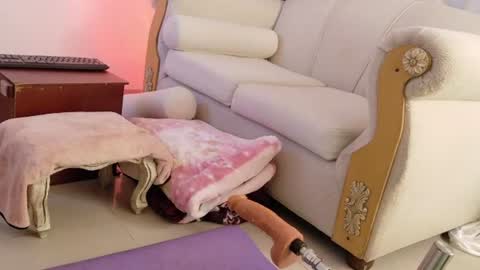 saly_moon1 online show from July 4, 3:24 am