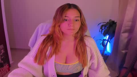 Snapshot of sam_cherry69 chatting on January 21, 10:30 am Samy cherry online show from January 21, 10:30 am