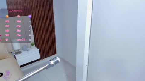 Sam  online show from February 13, 2:45 am