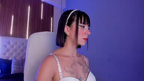 samabiecrussie online show from June 7, 1:01 am