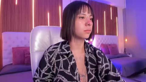 samabiecrussie online show from March 18, 12:26 am