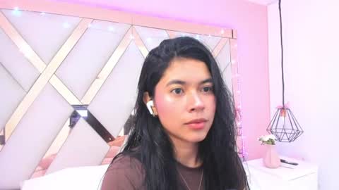 sam  online show from June 24, 3:27 am