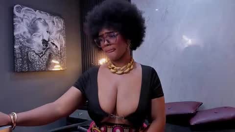 Samanta online show from January 18, 11:01 pm