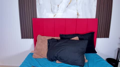 samantha__cruz4 online show from April 17, 10:01 pm