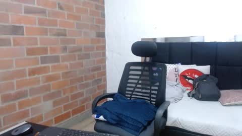 SAMANTHA online show from March 19, 2:27 am